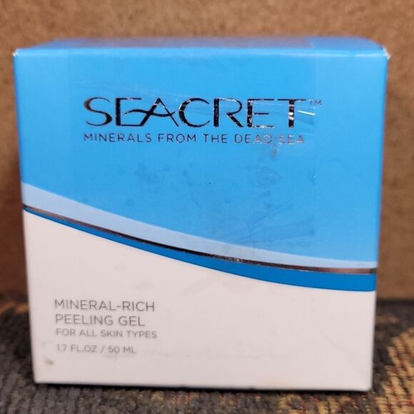 Seacret's Mineral-Rich Peeling Gel, 1.7 oz, - NIP - Picture 1 of 4